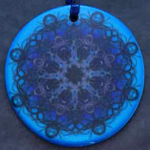 ROUND CERAMIC
ORNAMENT
BLUE 1